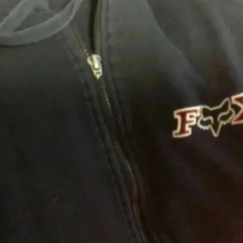 Ladies FOX racing hoodie - Picture 2 of 4
